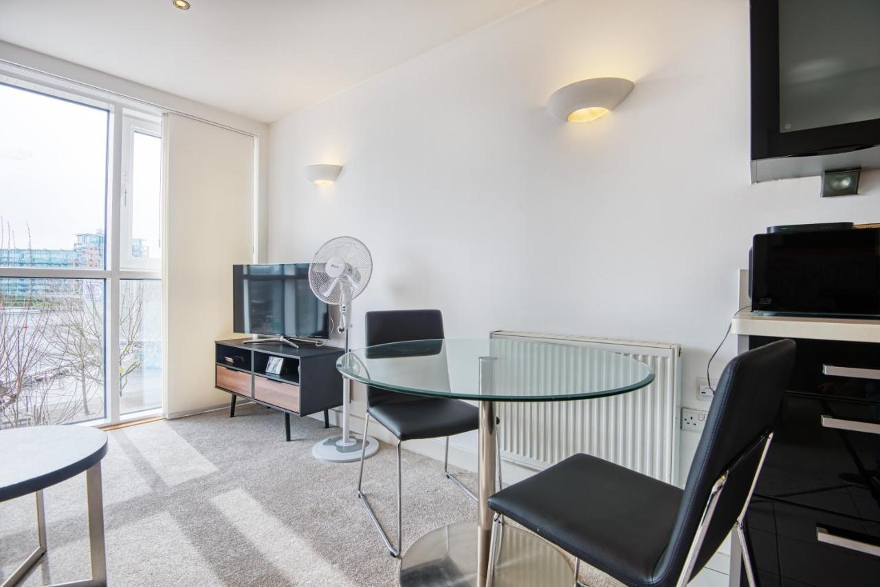 Austin David Apartments Excel Londres Extérieur photo
