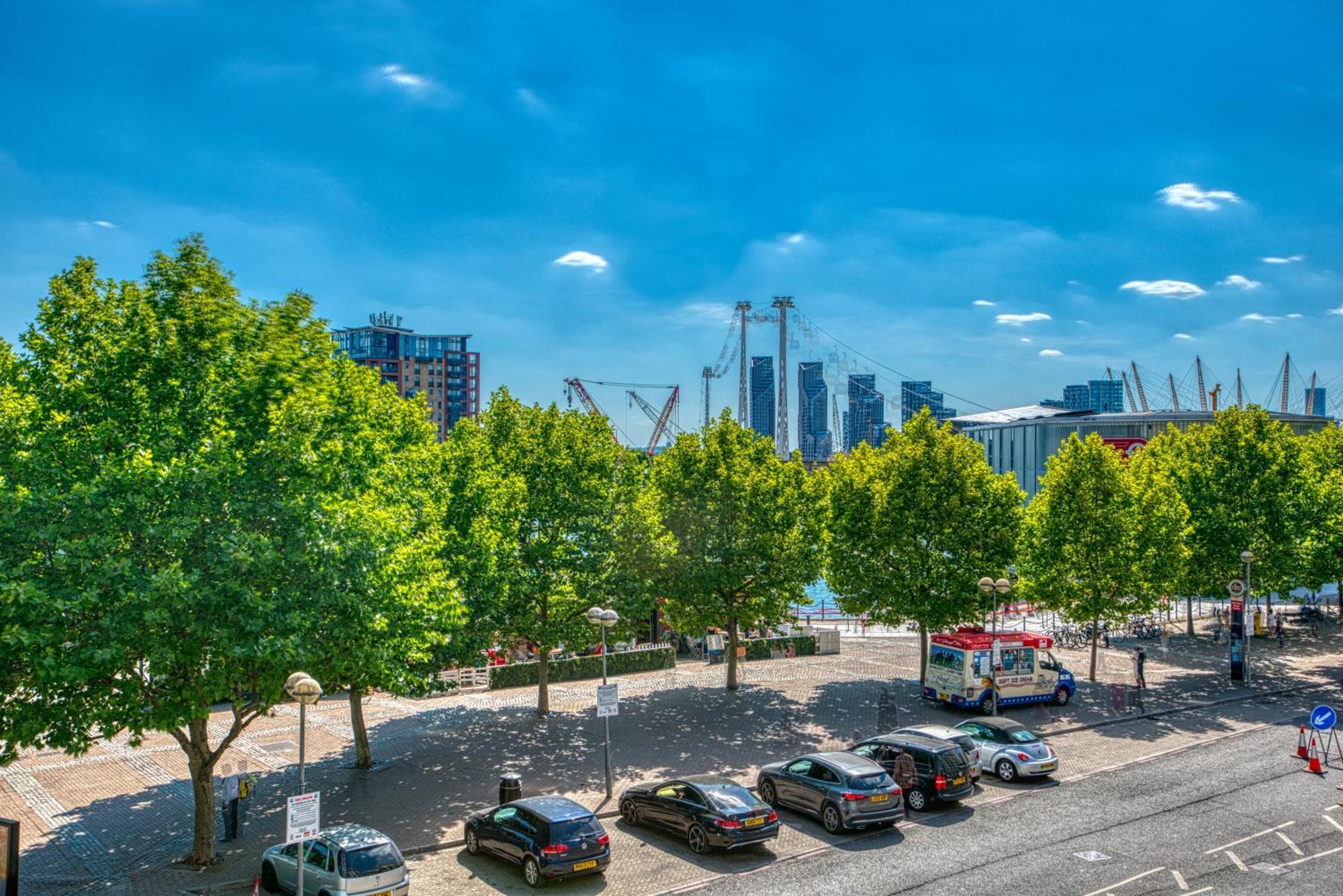 Austin David Apartments Excel Londres Extérieur photo